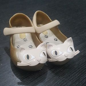 Mini Melissa - Ultragirl Gold Sparkle Cat